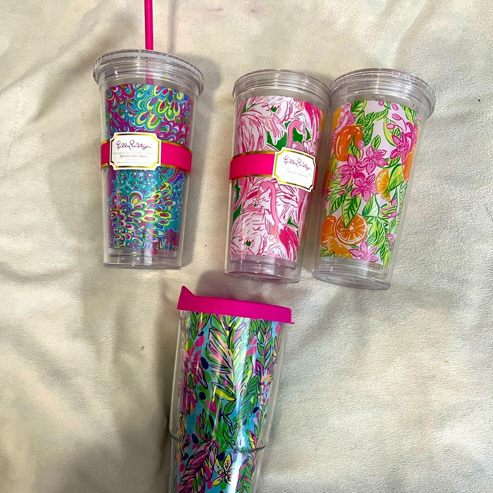 4 cracked Lilly Pulitzer cups